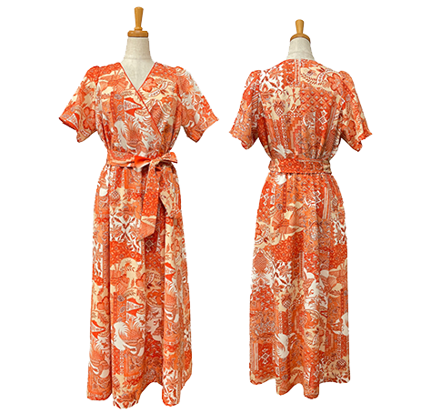 OP-48A　Vネックフレアワンピース　￥49,500